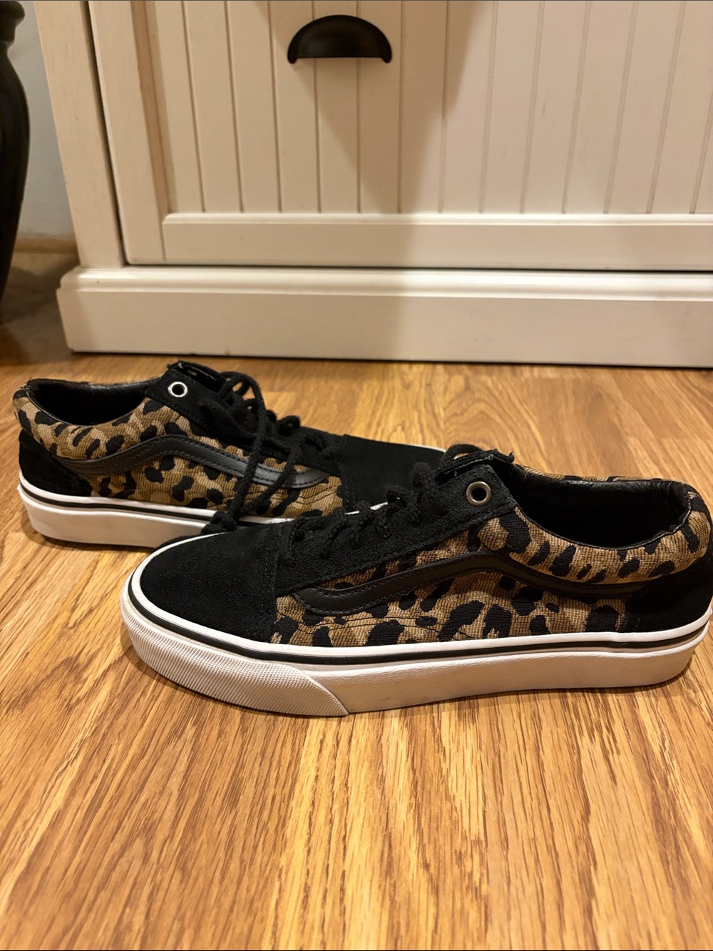 Vans Old Skool Leopard Print Low-Top Sneakers - Black & Brown